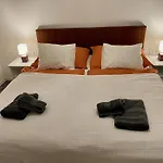 Lejlighed Rosnicka, Private Parking & 24h Checkin With Balcony And Ac Bratislava