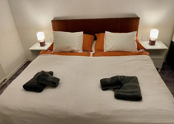 Apartmán Apartment Rosnicka, Private Parking & 24H Checkin With Balcony And Ac Bratislava