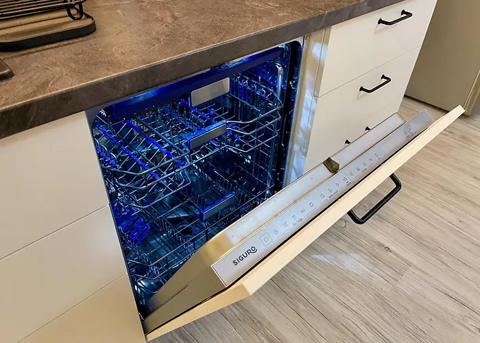 Apartmán Apartment Rosnicka, Private Parking & 24H Checkin With Balcony And Ac *