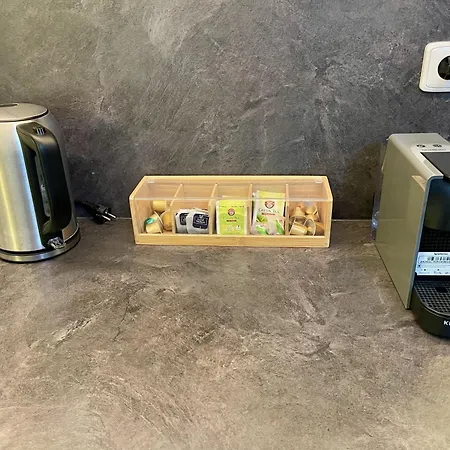 Rosnicka, Perfect Location With 24h Checkin, Balcony, Ac & Free Parking