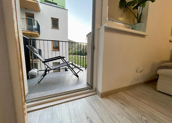 Appartement Rosnicka, Perfect Location With 24h Checkin, Balcony, Ac & Free Parking Bratislava